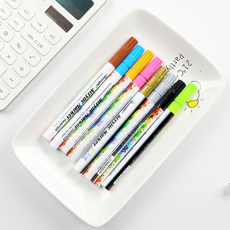 0.7mm Acrylic Paint Profession – обзор и цена Illustration Marker Set